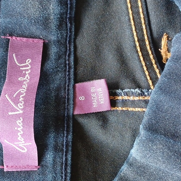 GLORIA VANDERBILT Capris Avery Pull-Ons With Studs Sz 8 - Picture 6 of 11